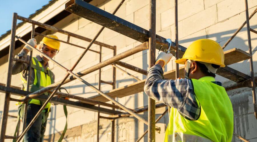 Professional gutter cleaning in Wallkill, NY